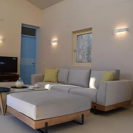 Three Stars Luxury Villa