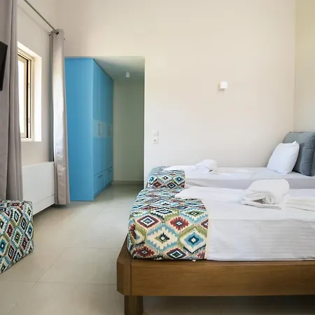 Three Stars Luxury