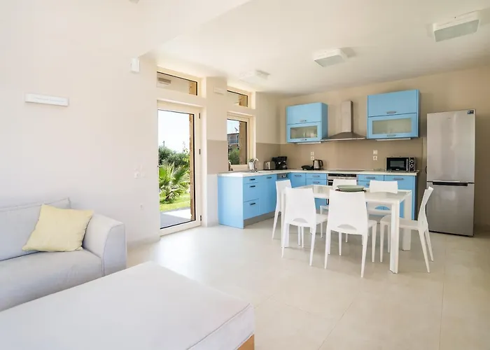 Three Stars Luxury * Moraitika
