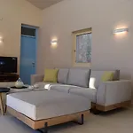 Three Stars Luxury Villa