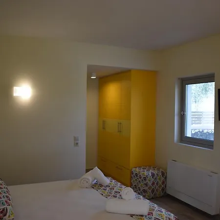 Three Stars Luxury * Moraitika